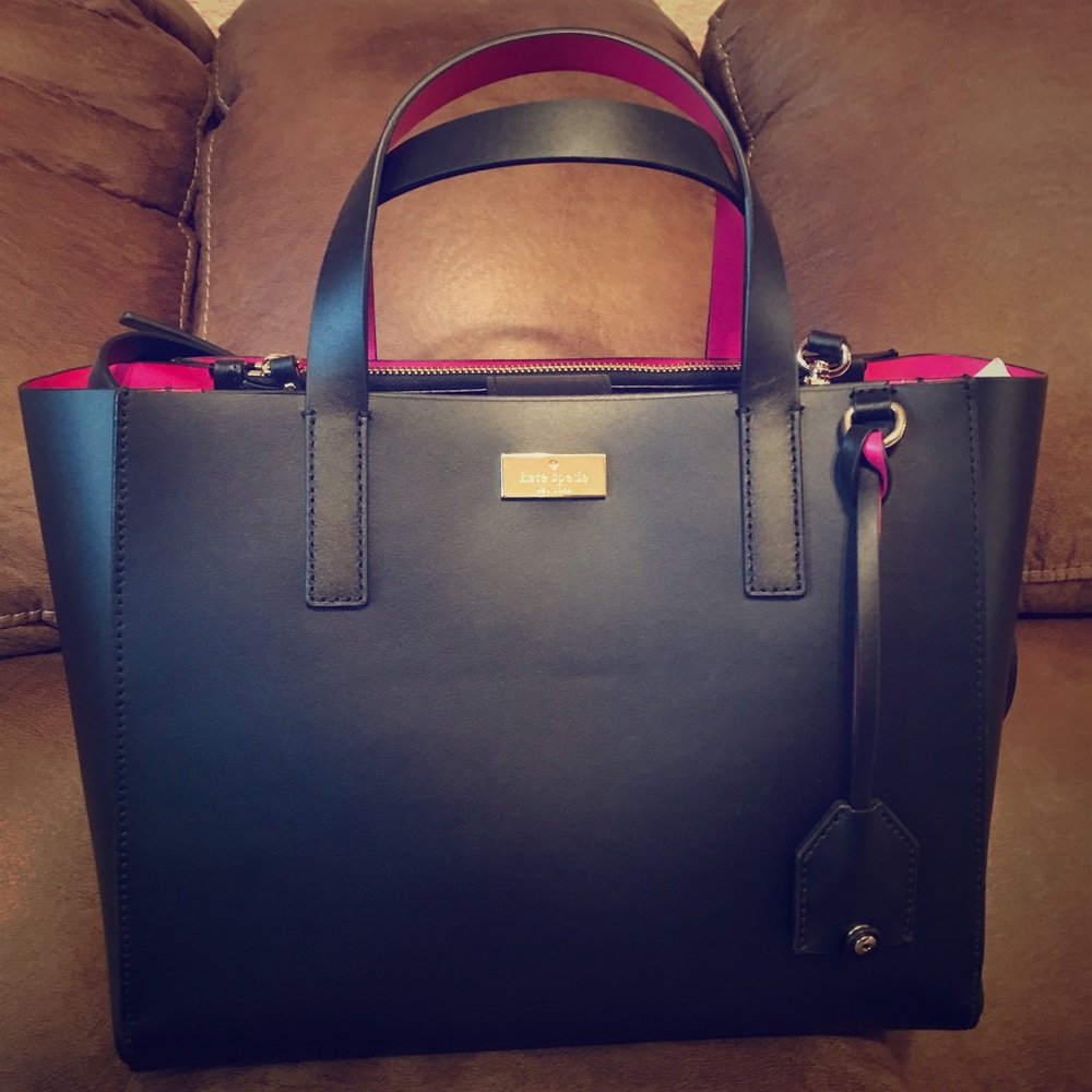 Kate Spade Small Nelle in Putnam Black